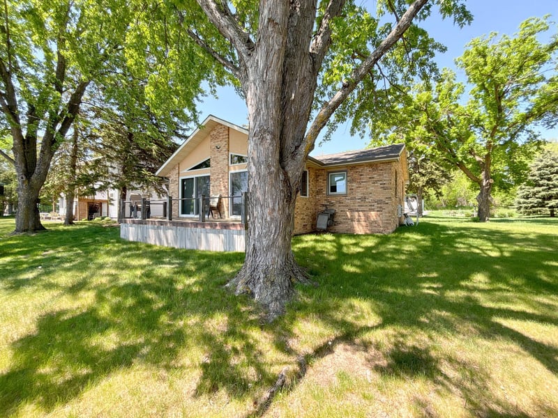 30305 W Stalker Rd, Dalton, MN 56324