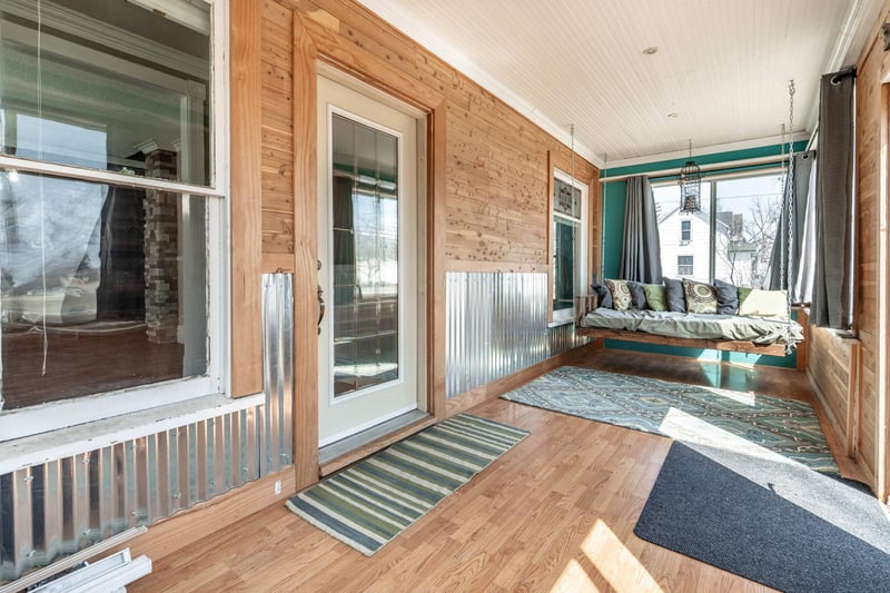 104 2nd St N, Sabin, MN 56580