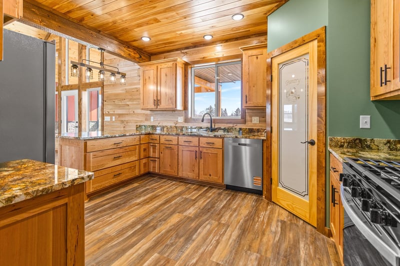 63678 Norway Spruce Rd, Finlayson, MN 55735