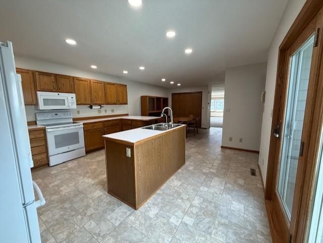 650 12th St, Windom, MN 56101