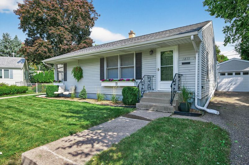 1871 Morgan Ave, Saint Paul, MN 55116