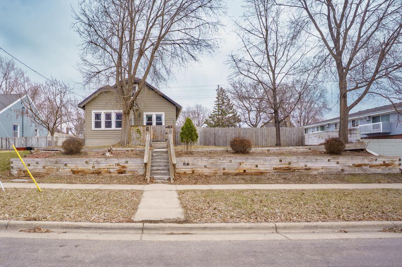 614 8th Ave N, Saint Cloud, MN 56303