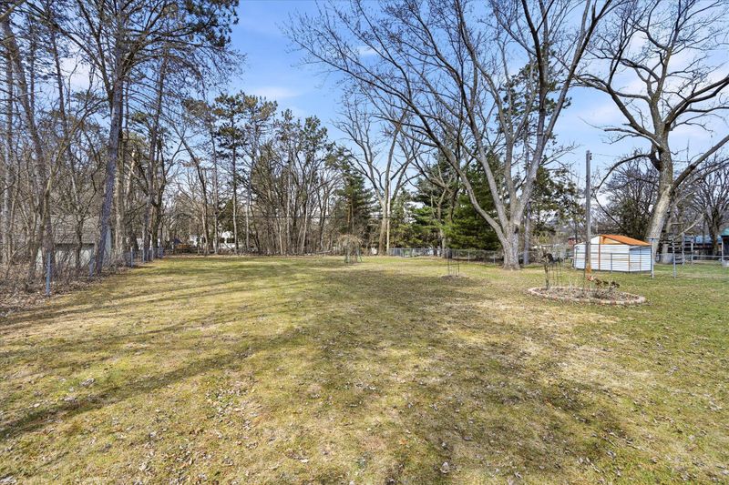 7850 Greenwood Dr, New Brighton, MN 55112