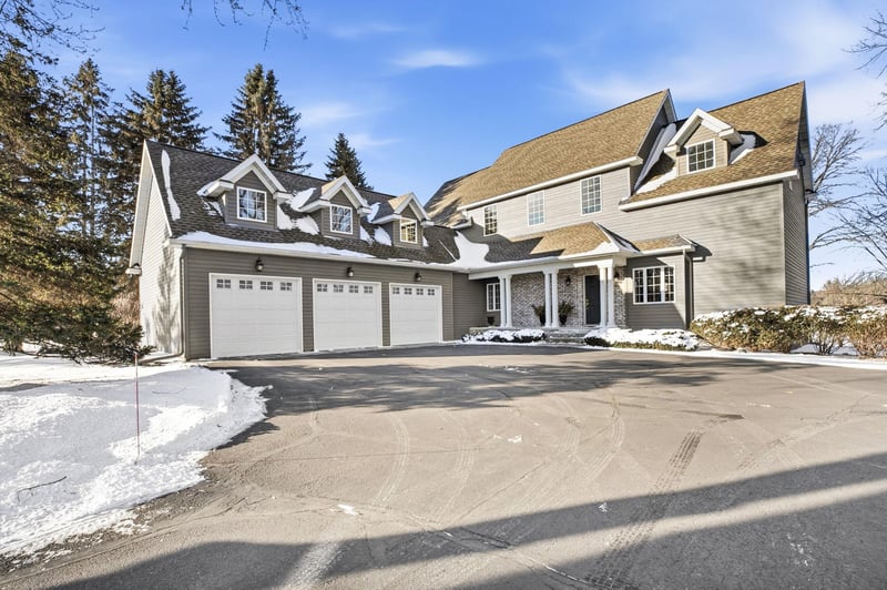 4701 NE River Rd, Sauk Rapids, MN 56379