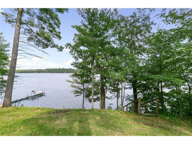 40582 Pequot Dr, Browerville, MN 56438