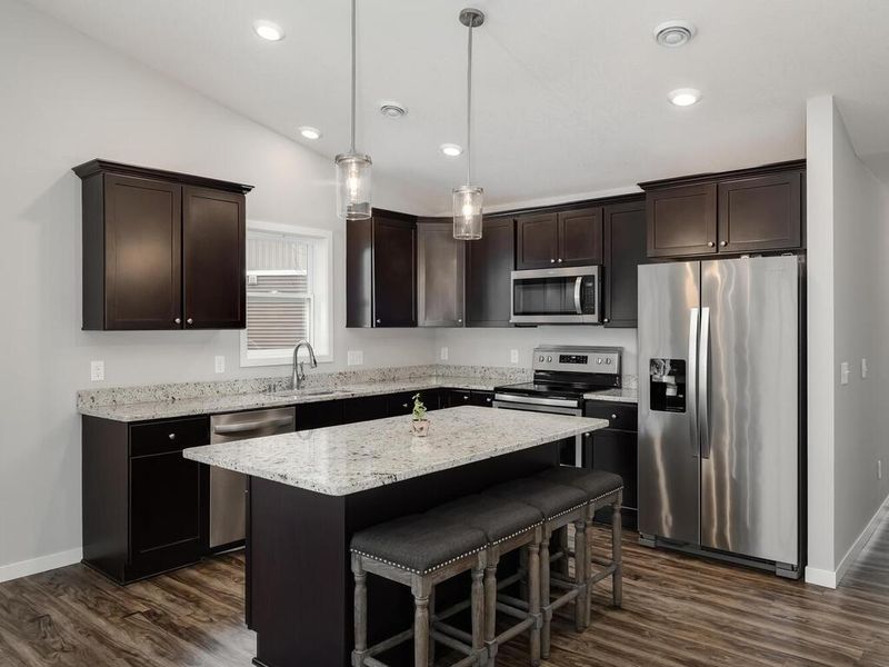18390 Xavier Cir NW, Elk River, MN 55330