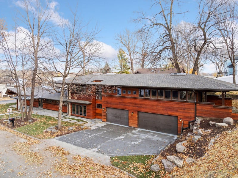 4945 Glen Elyn Rd, Mound, MN 55364