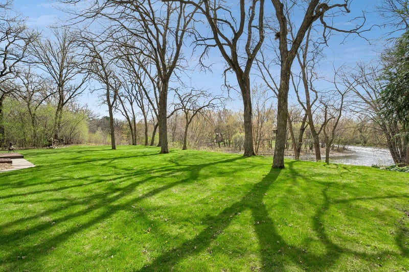 3136 Dolores Dr, Saint Cloud, MN 56303