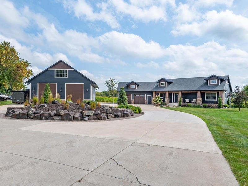 7491 County Road 37 NW, Maple Lake, MN 55358