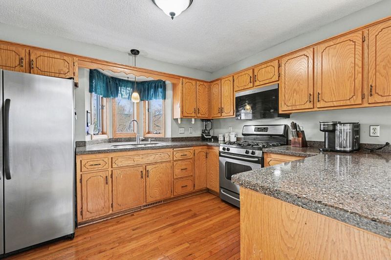 3324 131st Ln NW, Coon Rapids, MN 55448