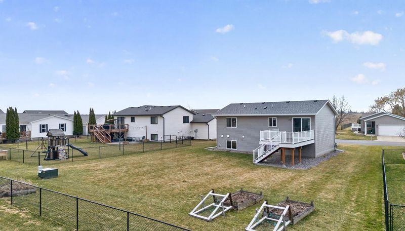 74 4th Ave SE, Kasson, MN 55944