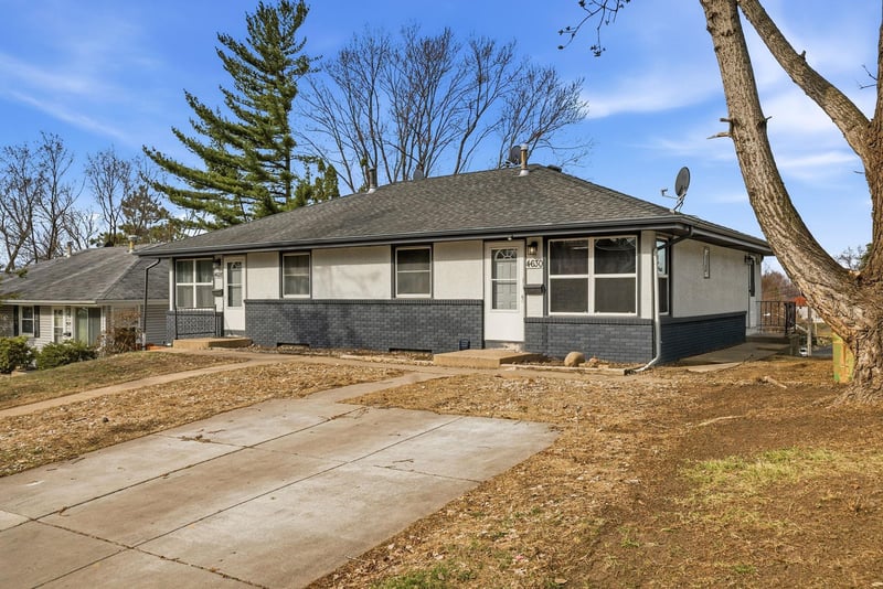 4628 Johnson St NE, Columbia Heights, MN 55421