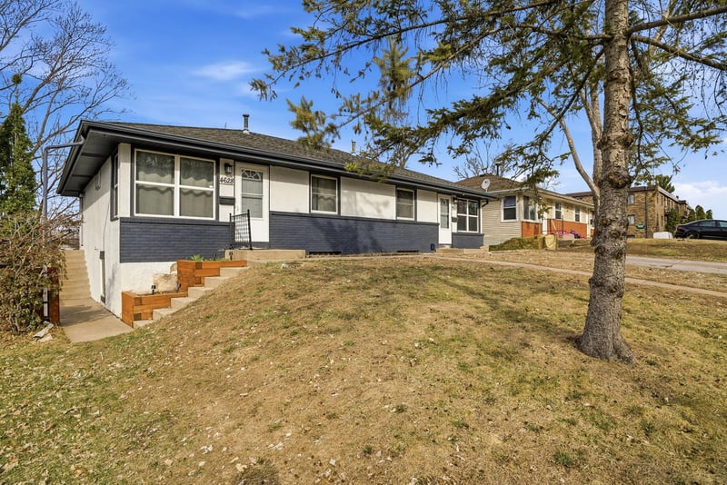 4628 Johnson St NE, Columbia Heights, MN 55421