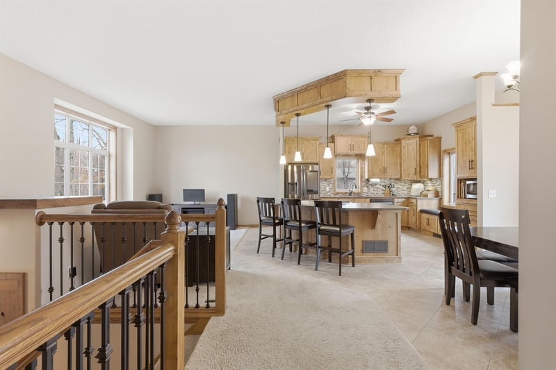 20760 Okinawa St NE, Cedar, MN 55011