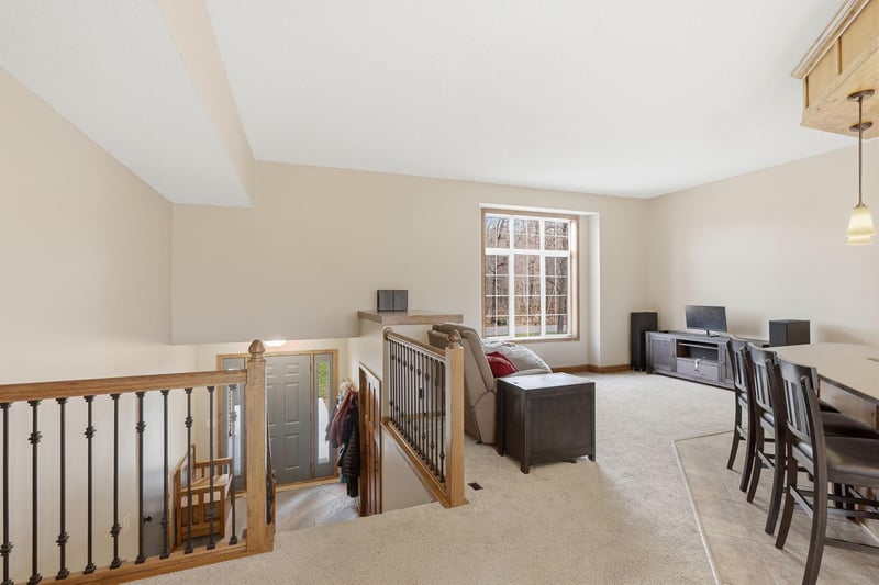 20760 Okinawa St NE, Cedar, MN 55011
