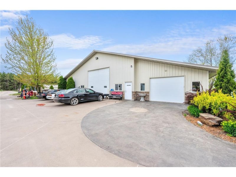 11183 Country Dr, Pine City, MN 55063