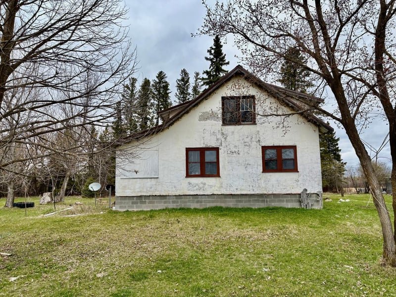 3451 Hay Creek Rd SE, Baudette, MN 56623