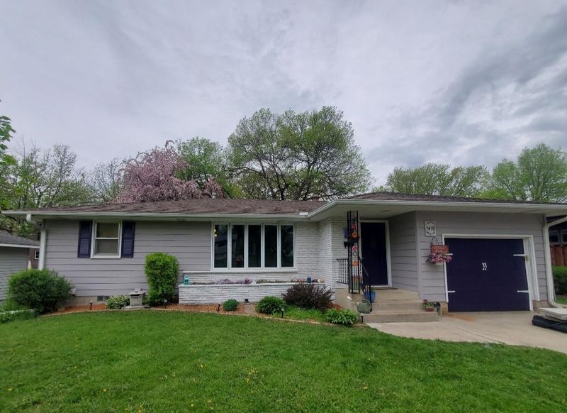 1418 Tyler St, Hastings, MN 55033