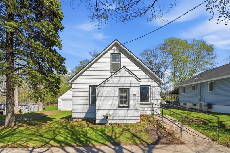 110 Magnus Johnson St, Kimball, MN 55353