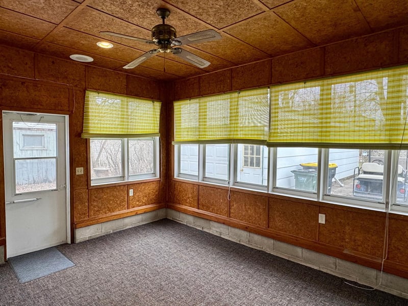 103 N Main St, Danube, MN 56230
