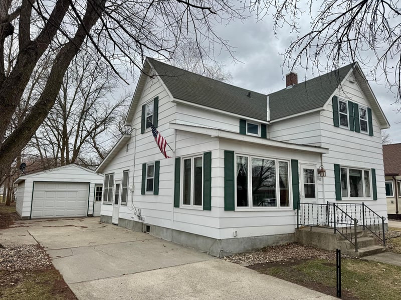103 N Main St, Danube, MN 56230