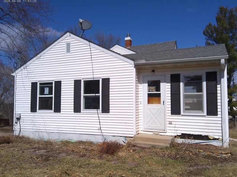 905 Golf Ave SW, Pine City, MN 55063