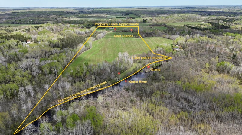 3743 Skog Rd, Kettle River, MN 55757