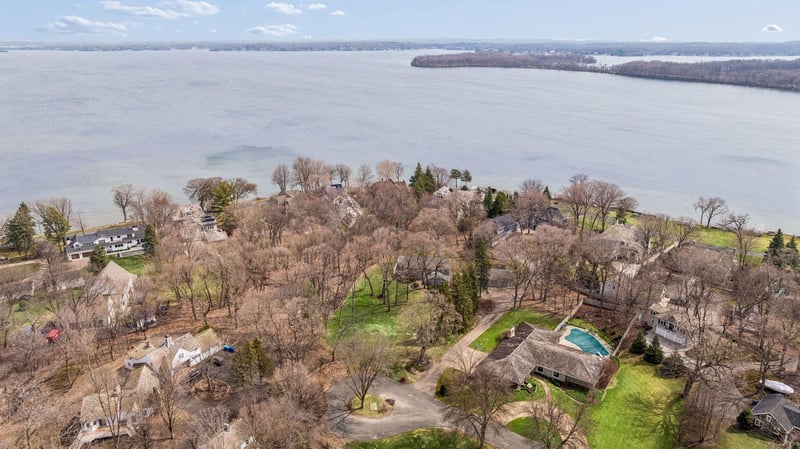 21XX Huntington Point Rd E, Minnetonka Beach, MN 55391