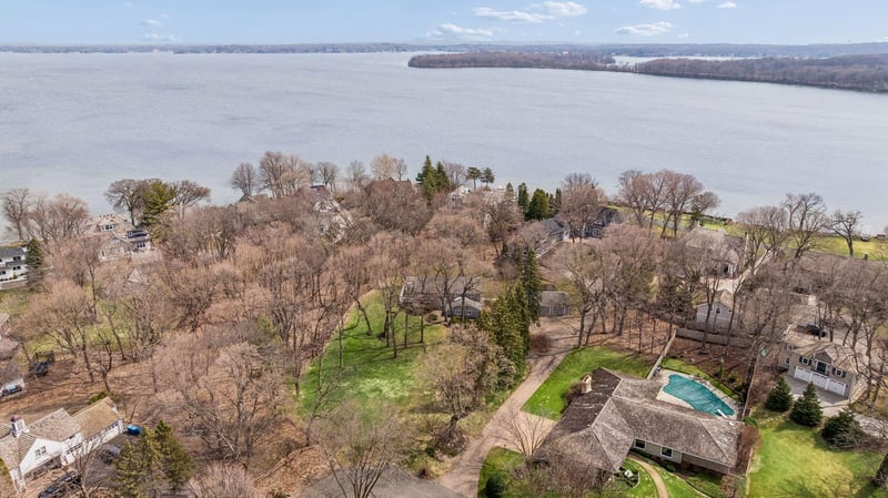 21XX Huntington Point Rd E, Minnetonka Beach, MN 55391