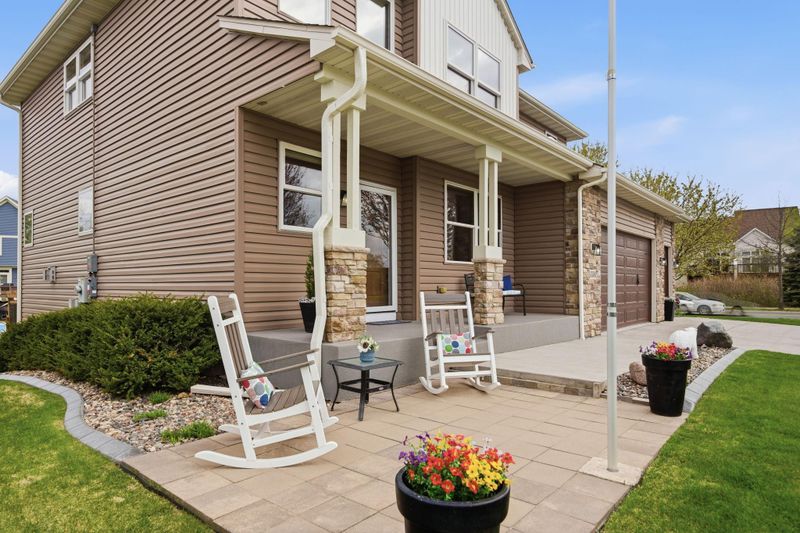 15505 Enfield Ave N, Hugo, MN 55038