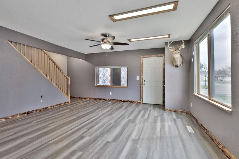 675 4th St SE, Pine City, MN 55063