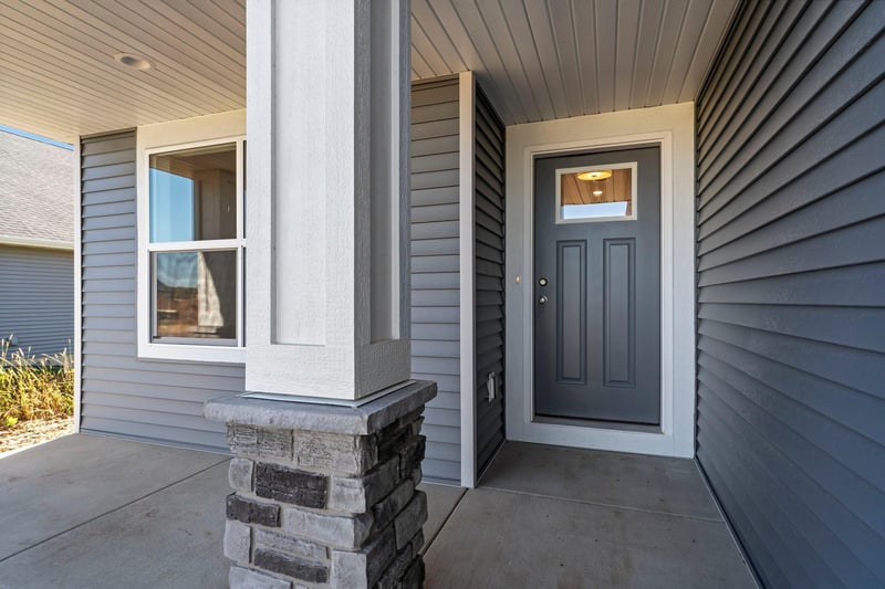 2101 Pleasant Dr, Prescott, WI 54021