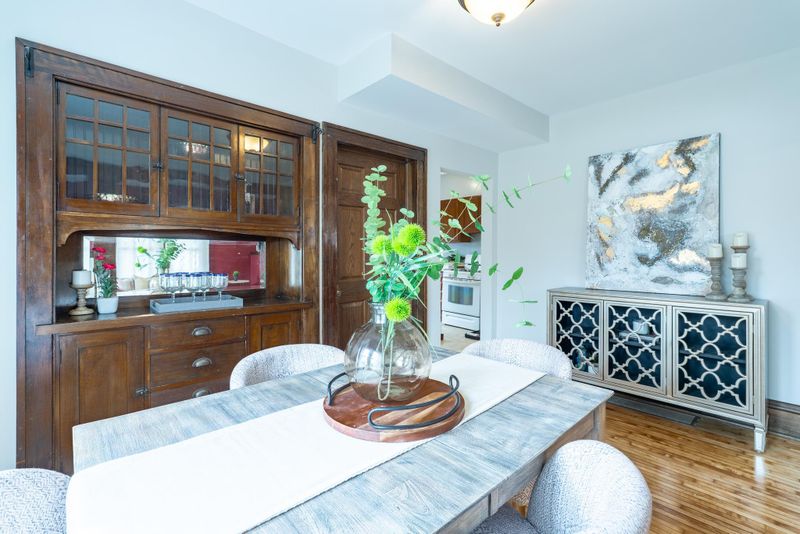 3207 Bryant Ave N, Minneapolis, MN 55412