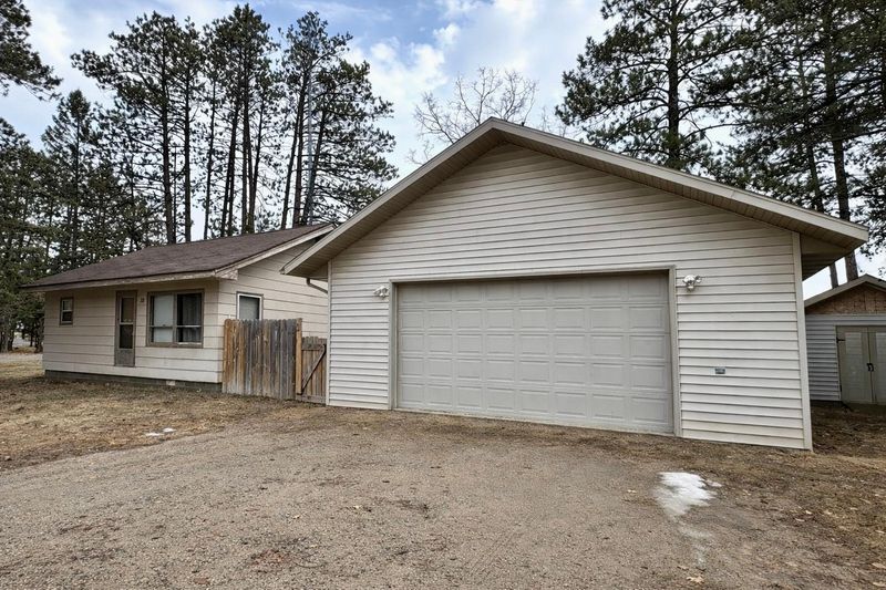32 Fir Ave NW, Menahga, MN 56464