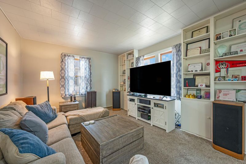 722 E 3rd St, Fairmont, MN 56031