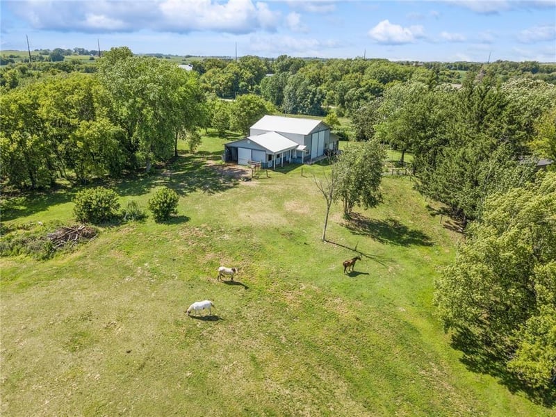 46729 170th Ave, Zumbrota, MN 55992