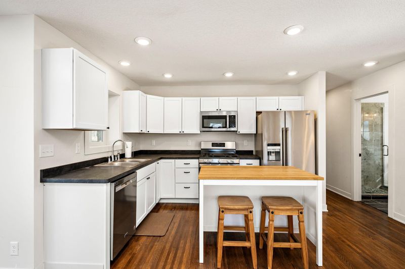 4830 West Ln, Minnetonka, MN 55345