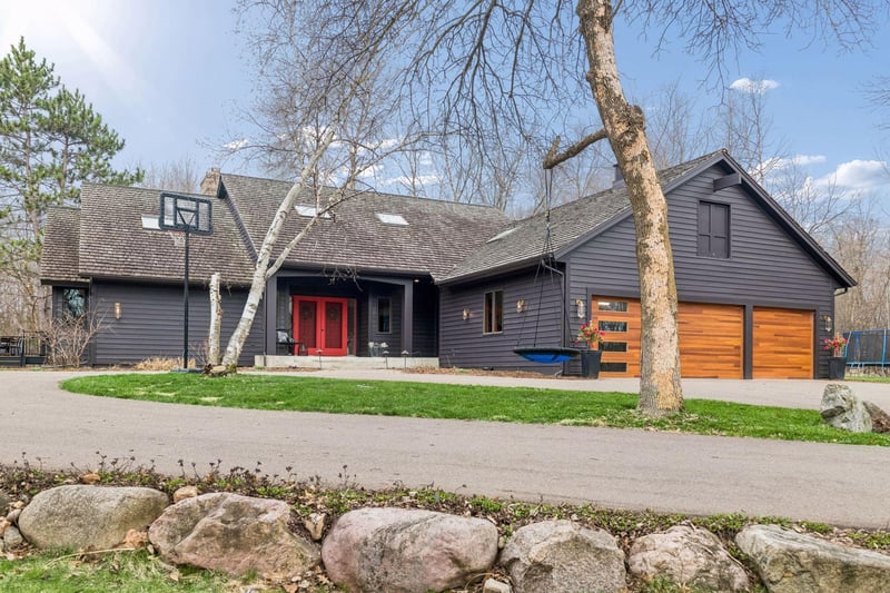 1815 Meadowwoods Trl, Medina, MN 55356