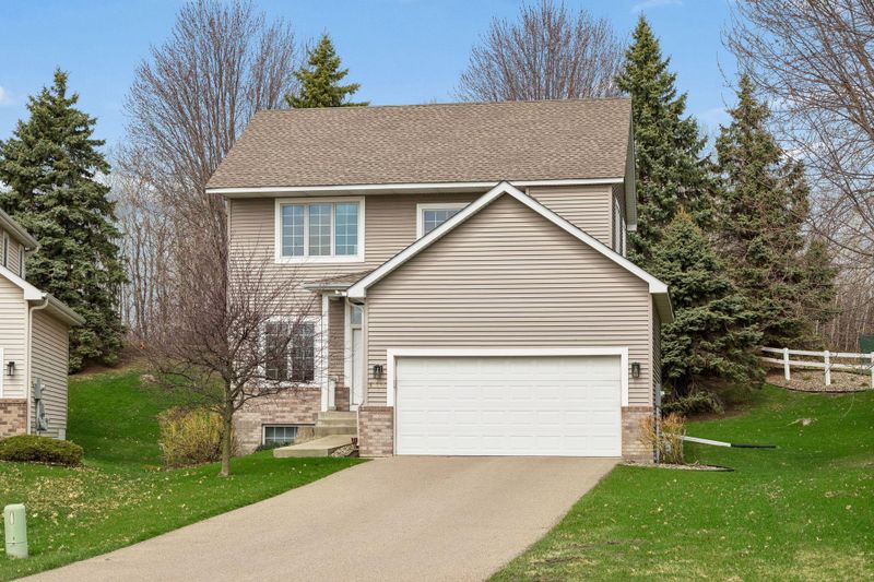 4637 Aspen Ridge Cir, Eagan, MN 55122