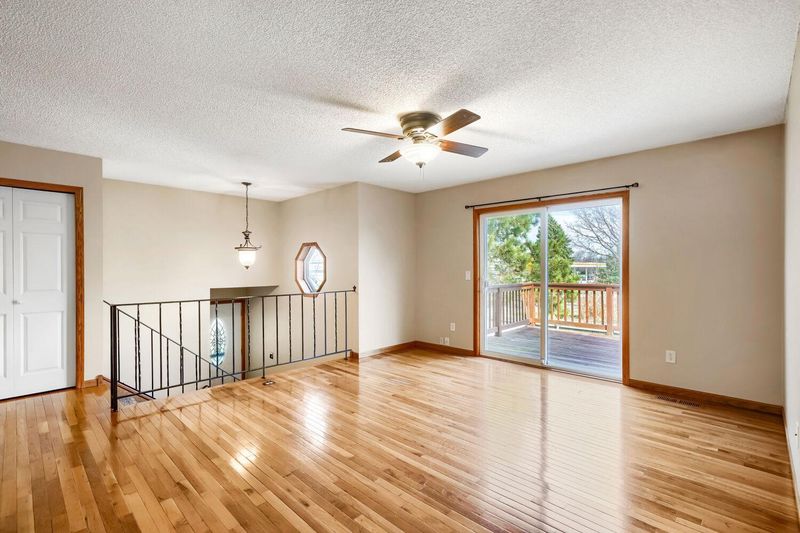 205 Tiffany Dr, Hastings, MN 55033