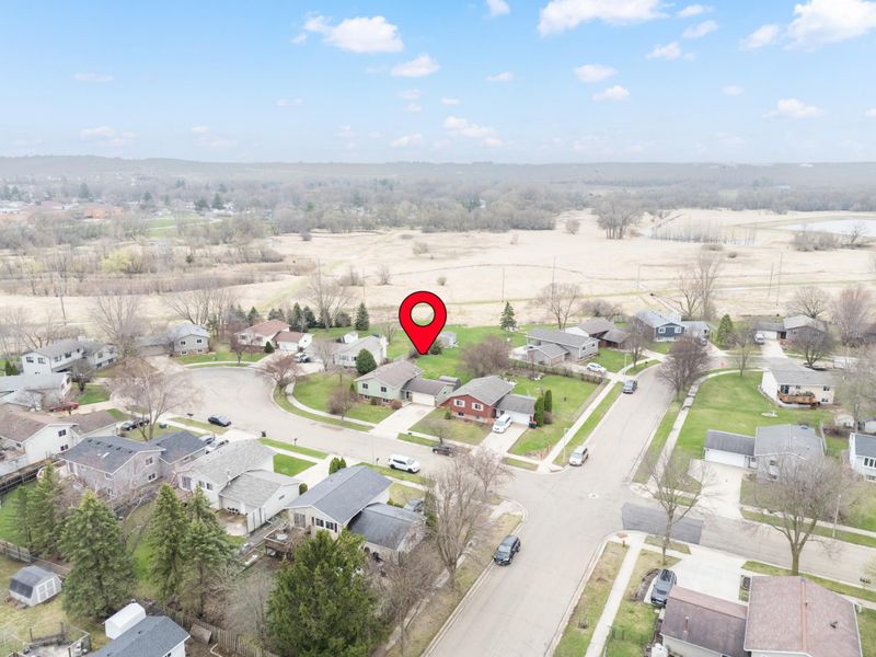 910 25th St SE, Rochester, MN 55904