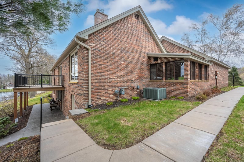 107 Park Dr, Balsam Lake, WI 54810