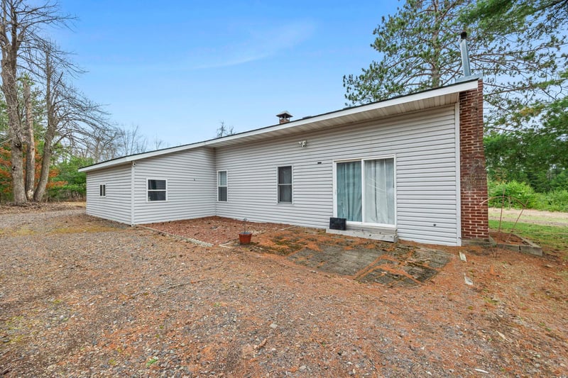 4996 Springbrook Trl, Danbury, WI 54830