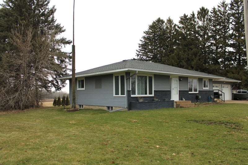 12404 County Road 17, Holdingford, MN 56340