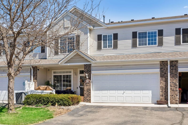 26 River Woods Dr W, Saint Paul Park, MN 55071