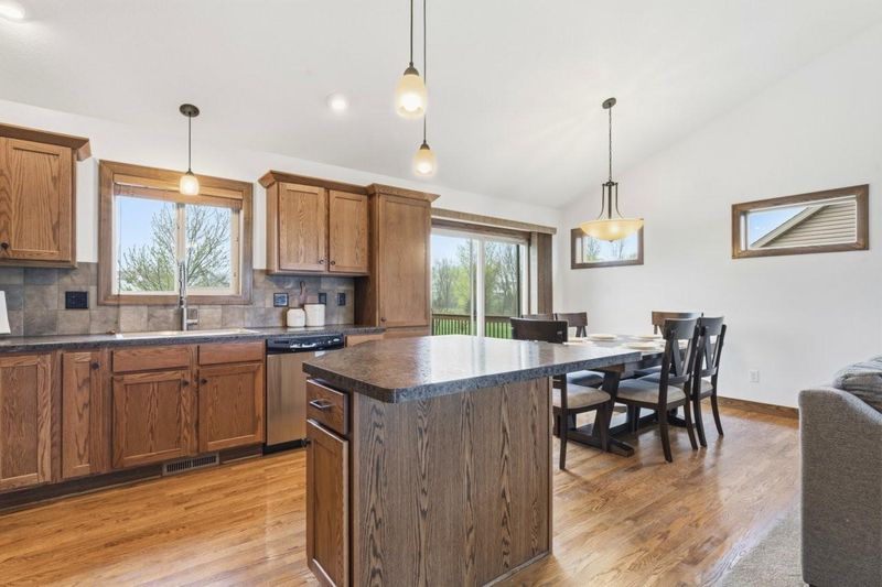 4849 55th Ave NW, Rochester, MN 55901