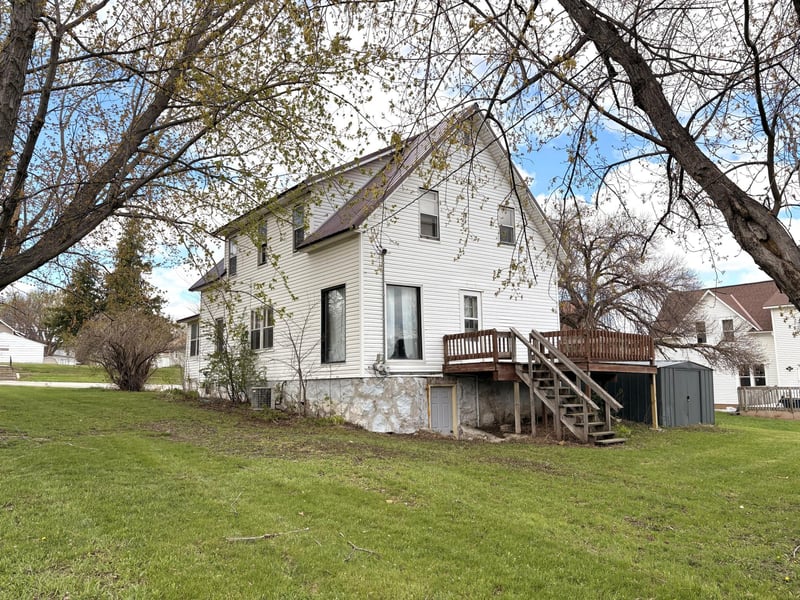 301 N 3rd St, Milan, MN 56262