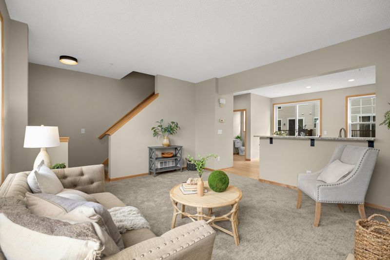 1981 Clover Ridge Dr, Chaska, MN 55318