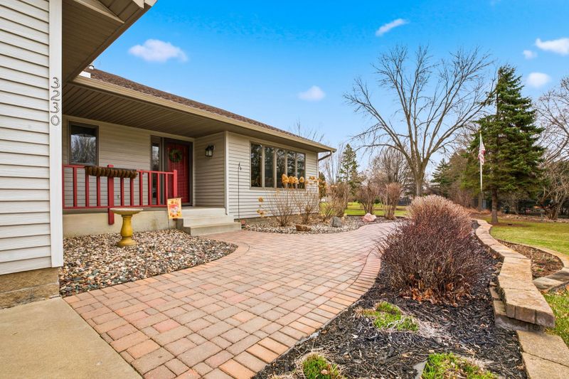 3230 Bittersweet Ln, Saint Cloud, MN 56301