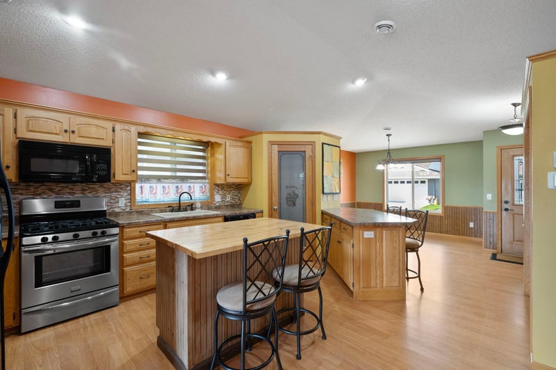 226 Quill St NE, Kimball, MN 55353